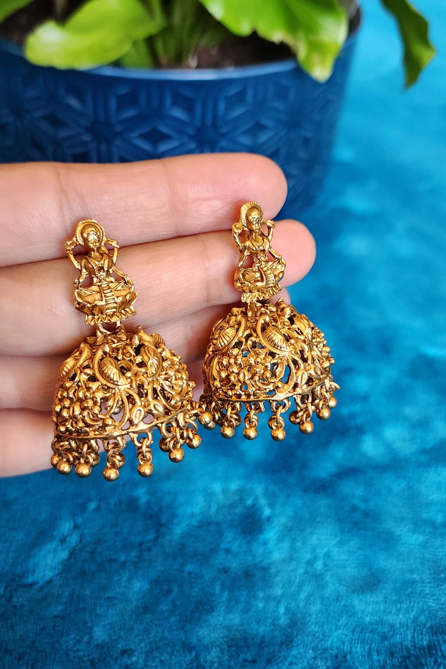 Divine Lakshmi Jhumka